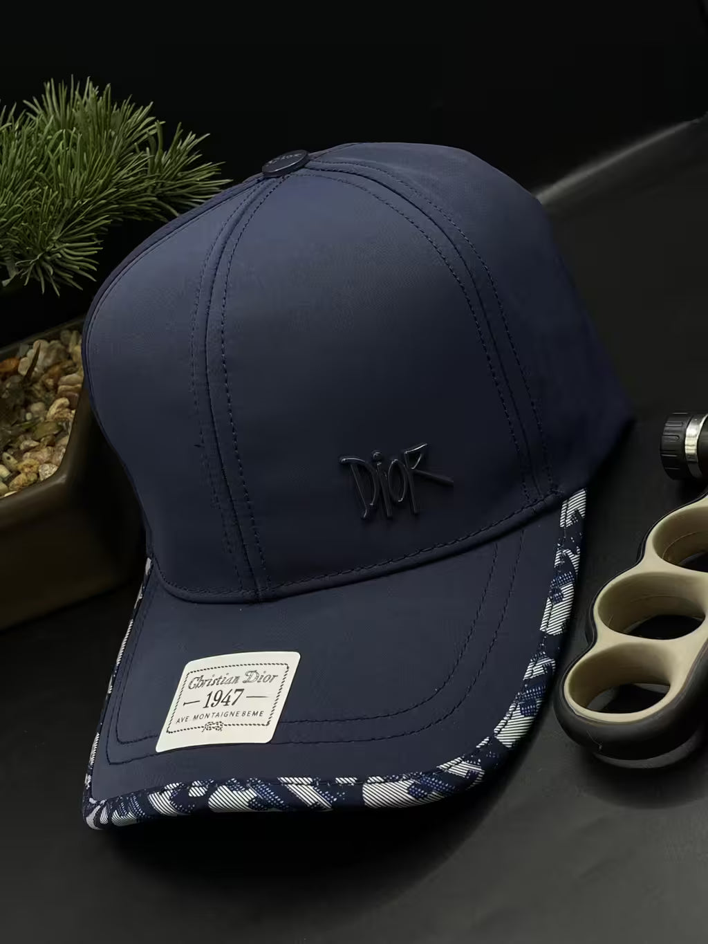 Gorra Premium Línea - Estilo Europeo
