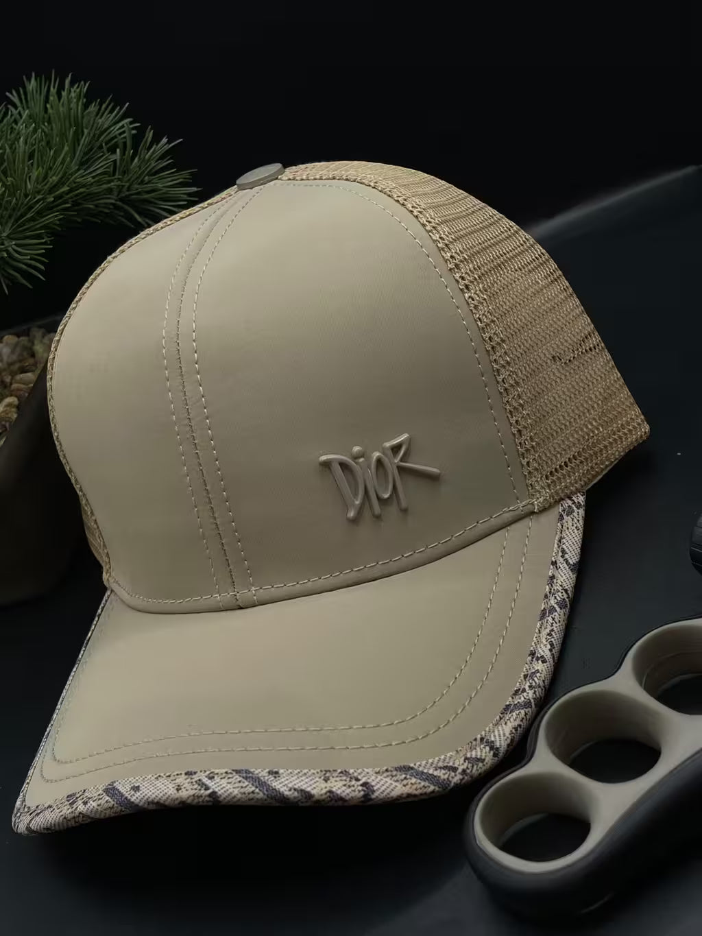 Gorra Premium Línea - Estilo Europeo