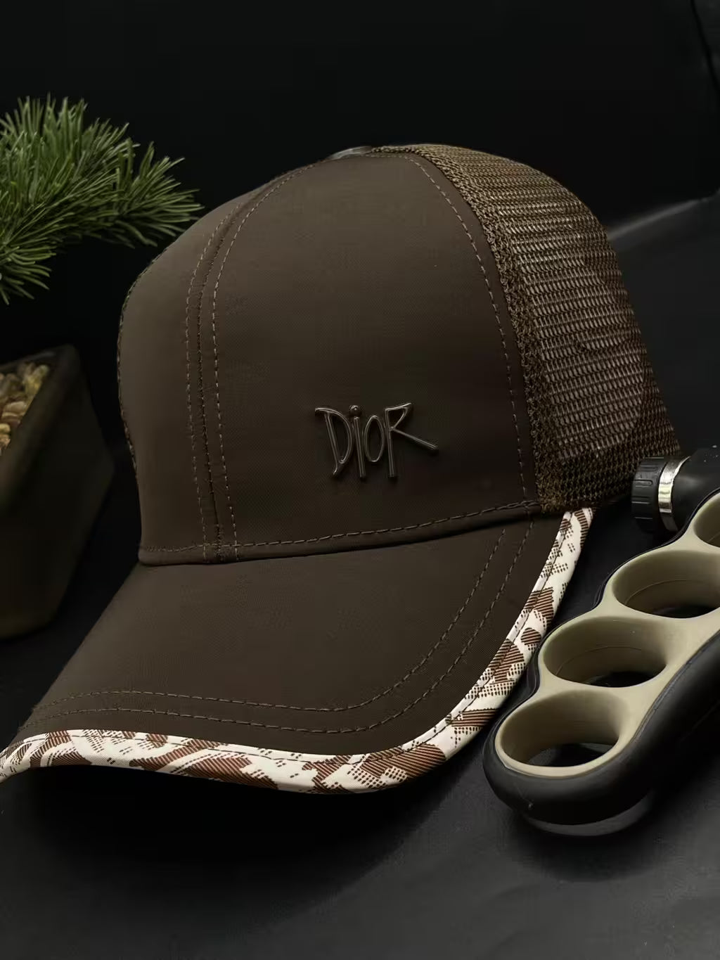 Gorra Premium Línea - Estilo Europeo